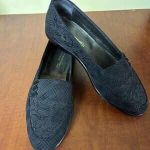 R Martegani Boutique  Line Black Leather Formal Slipper - Size 9.5
